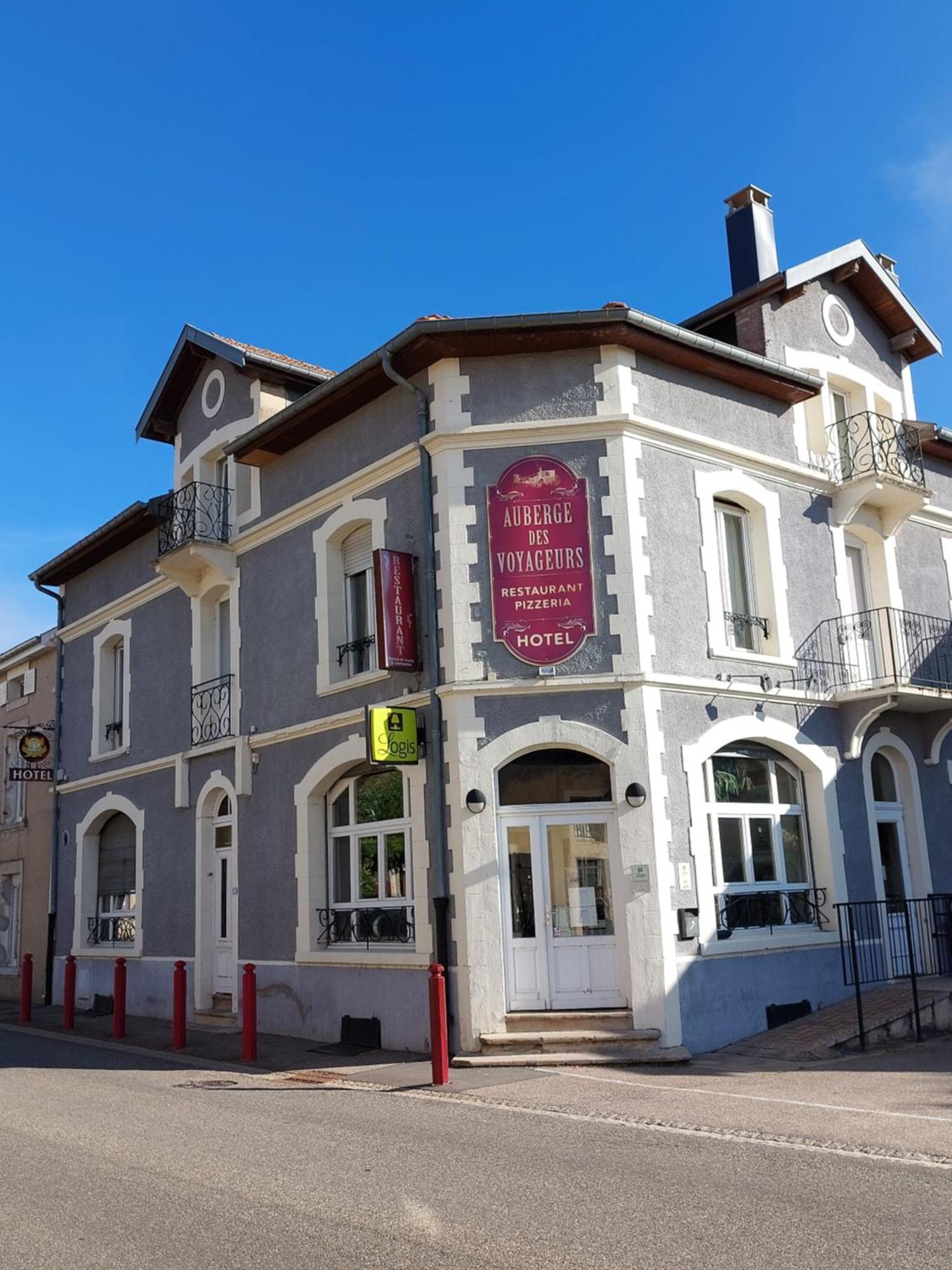 Logis Auberge Des Voyageurs Vandieres  Экстерьер фото