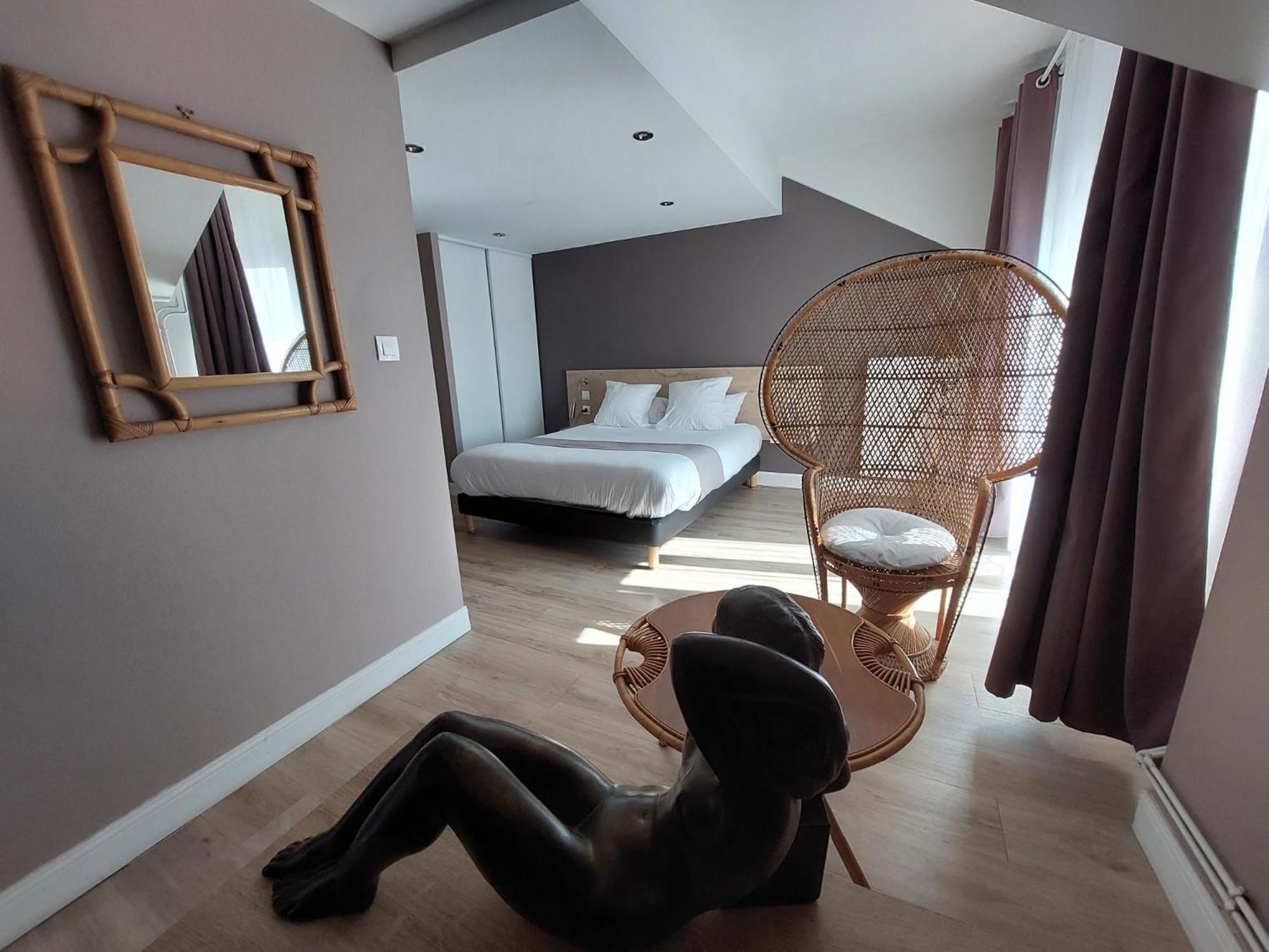 Logis Auberge Des Voyageurs Vandieres  Экстерьер фото