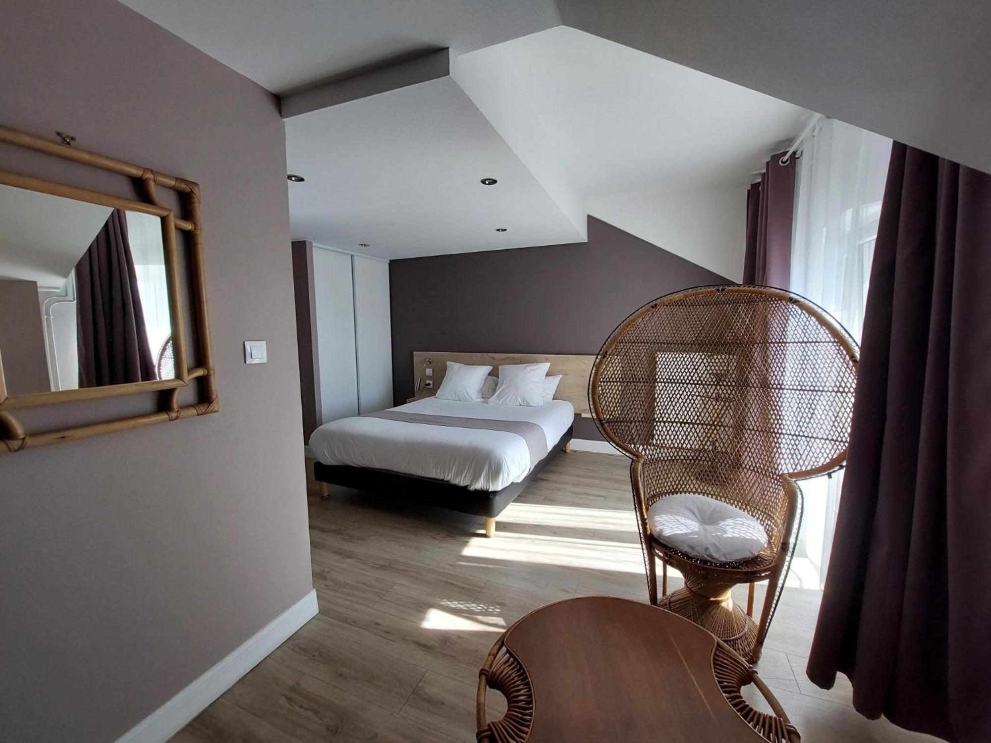 Logis Auberge Des Voyageurs Vandieres  Экстерьер фото