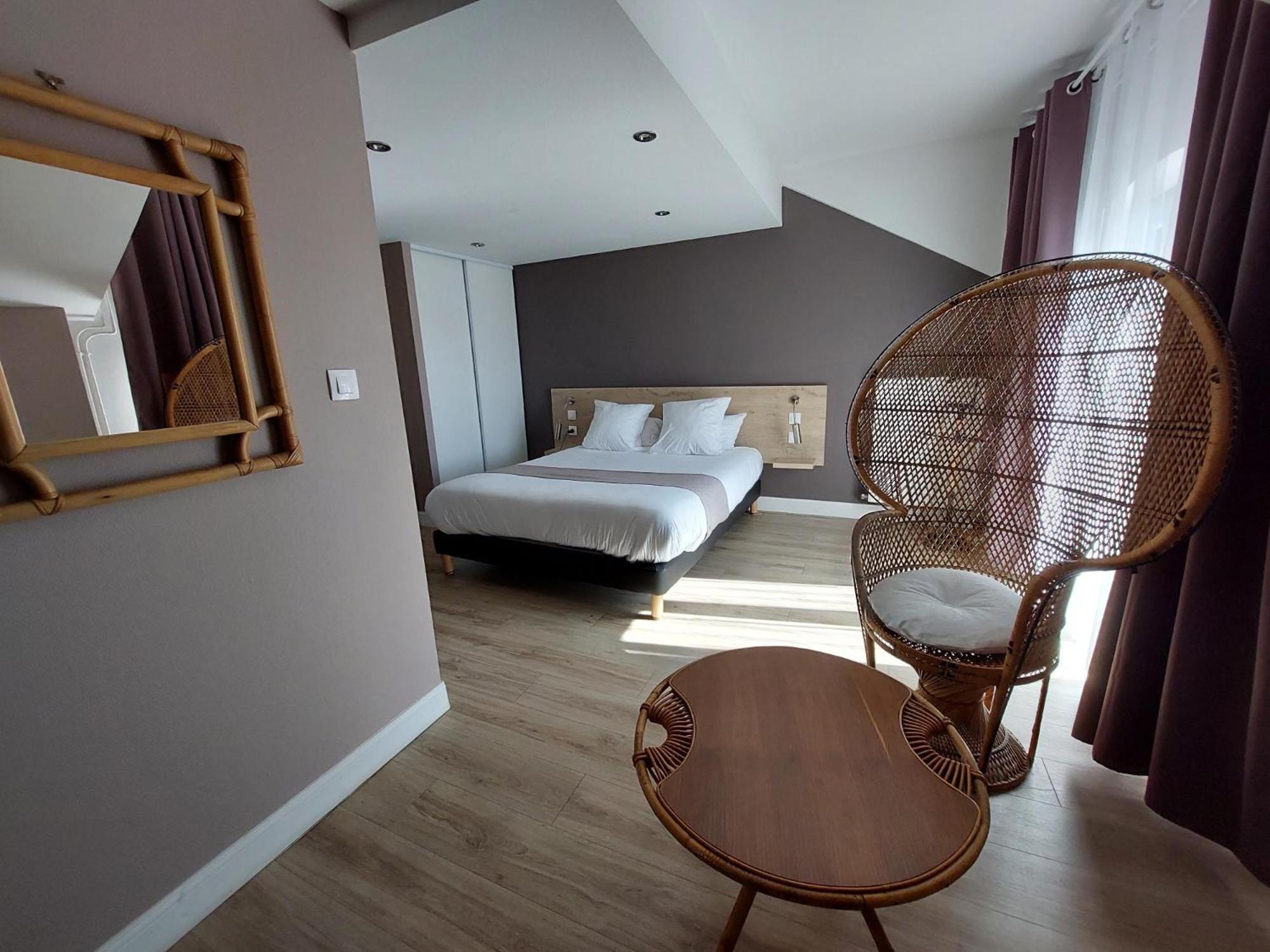 Logis Auberge Des Voyageurs Vandieres  Экстерьер фото