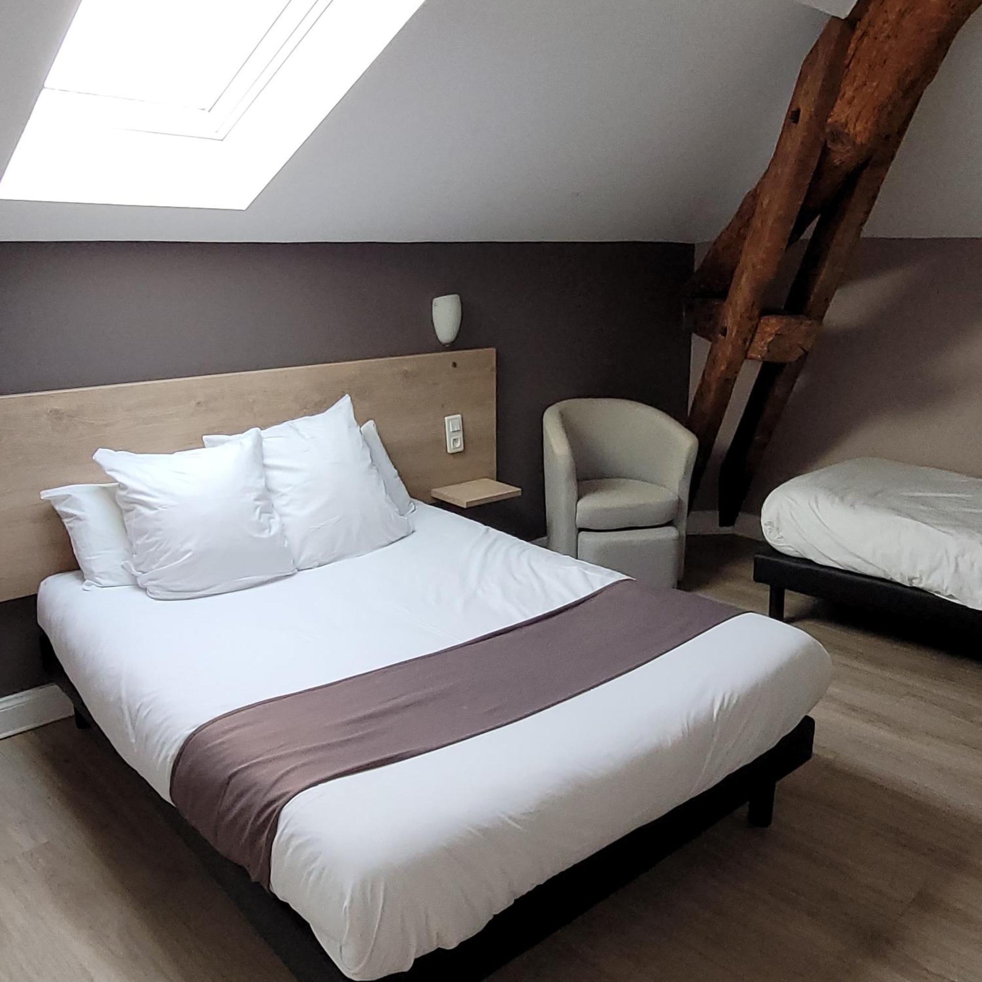 Logis Auberge Des Voyageurs Vandieres  Экстерьер фото